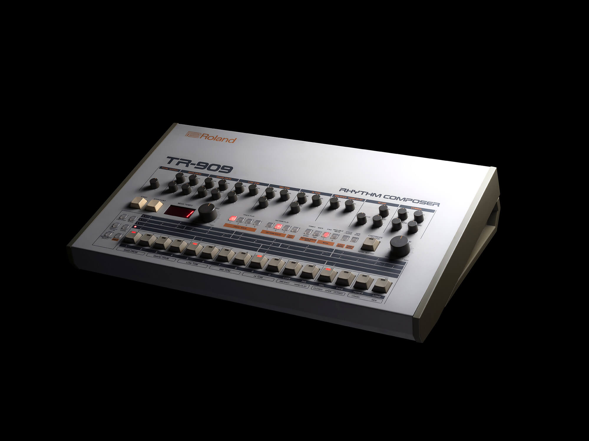 Roland-TR-909-HERO@2000x1500.jpg